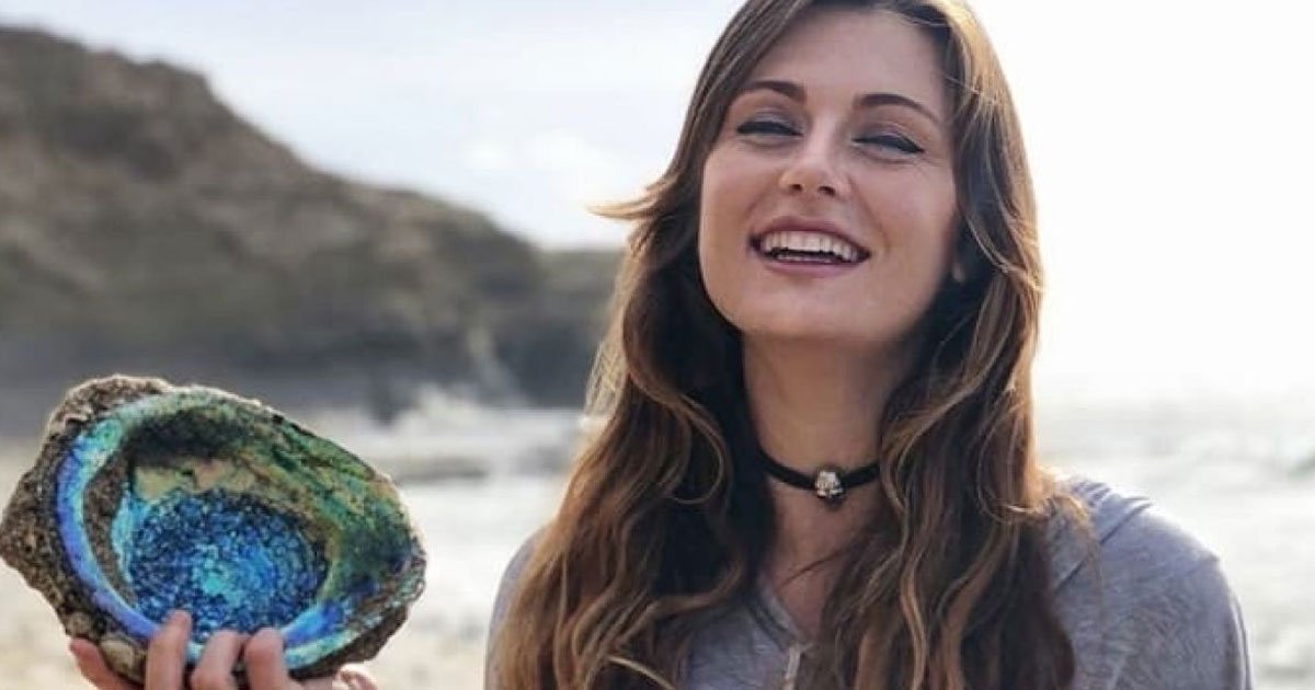 model left a heartbreaking video before ending her own life due to depression.jpg?resize=412,275 - Aspiring Model Left A Video On Instagram Before Ending Her Own Life