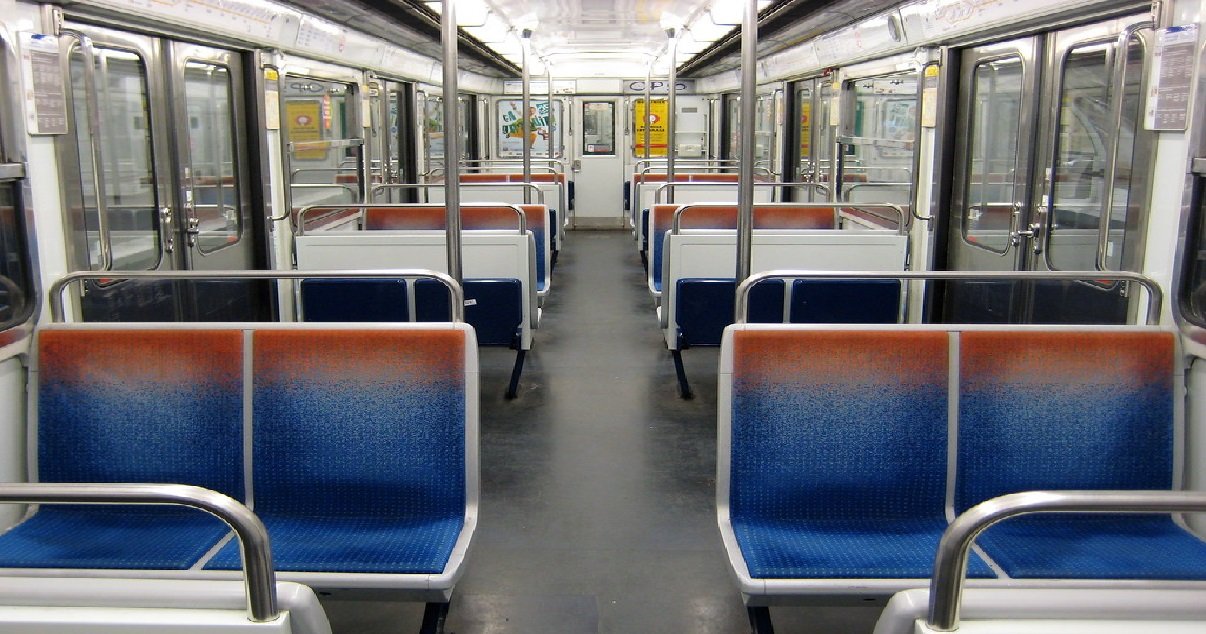 paris 1.jpg?resize=1200,630 - Transport en commun: suite au confinement, à Paris les rames de métro sont vides !
