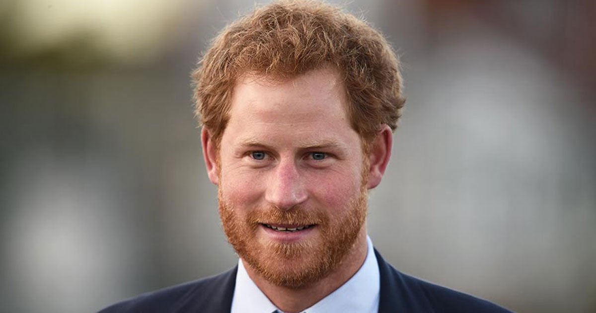prince harry hoax call.jpg?resize=412,275 - Prince Harry Said He Is Now ‘Completely Separate’ From The Majority Of The Royal Family And ‘It Was The Right Decision For His Family’ During Hoax Phone Call