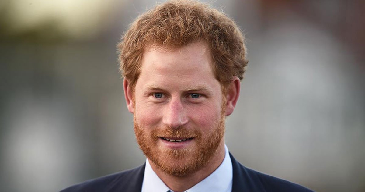 prince harry hoax call.jpg?resize=412,232 - Prince Harry Said He Is Now ‘Completely Separate’ From The Majority Of The Royal Family And ‘It Was The Right Decision For His Family’ During Hoax Phone Call