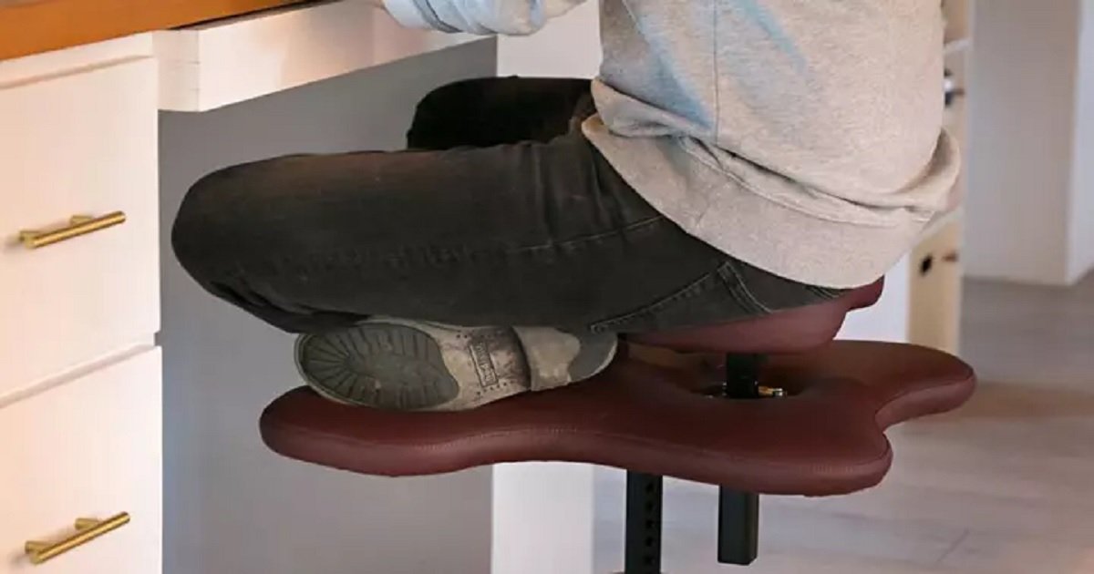The Soul Seat Is An Office Chair That Lets You Sit Cross Legged Small Joys
