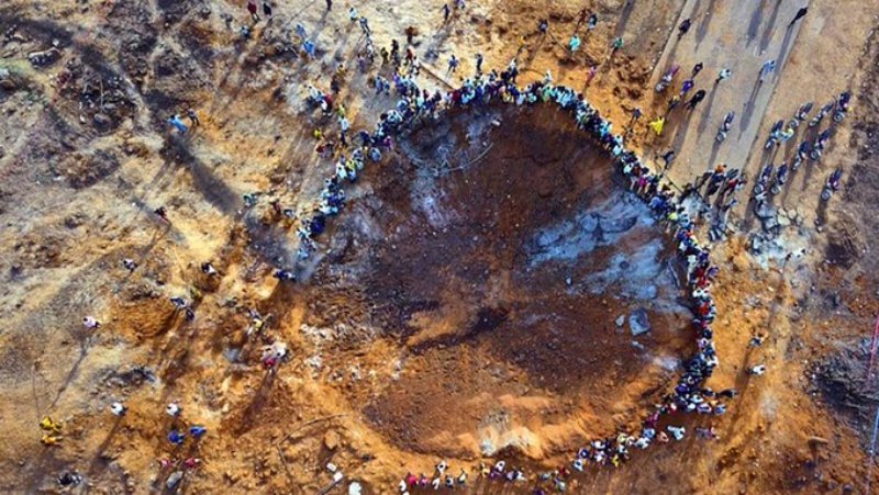 Son reales las imágenes de la caída de un meteorito en Nigeria ...