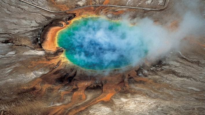 Man wanting to bathe in Yellowstone park dissolved in boiling acid ...