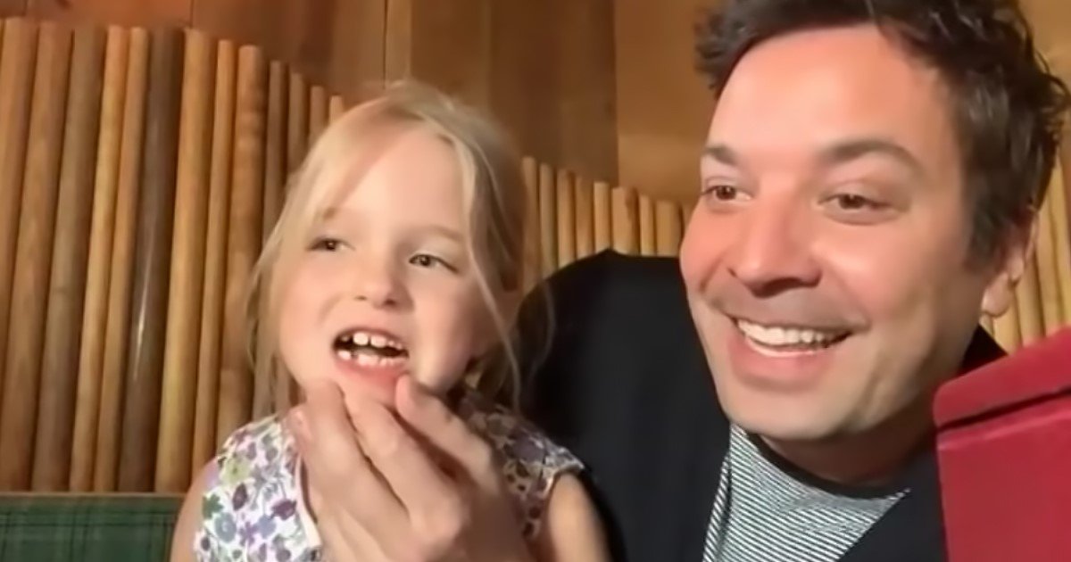 4 19.jpg?resize=412,275 - Jimmy Fallon’s Daughter Interrupted His Home-Edition Live Interview To Reveal That She Lost A Tooth