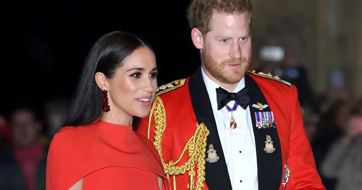 a royal expert claimed harry and meghan will have a very tough time paying for their security amid the coronavirus crisis.jpg?resize=412,232 - A Royal Expert Stated Harry And Meghan May Have A Very Tough Time Paying For Their Security Amid The Coronavirus Crisis
