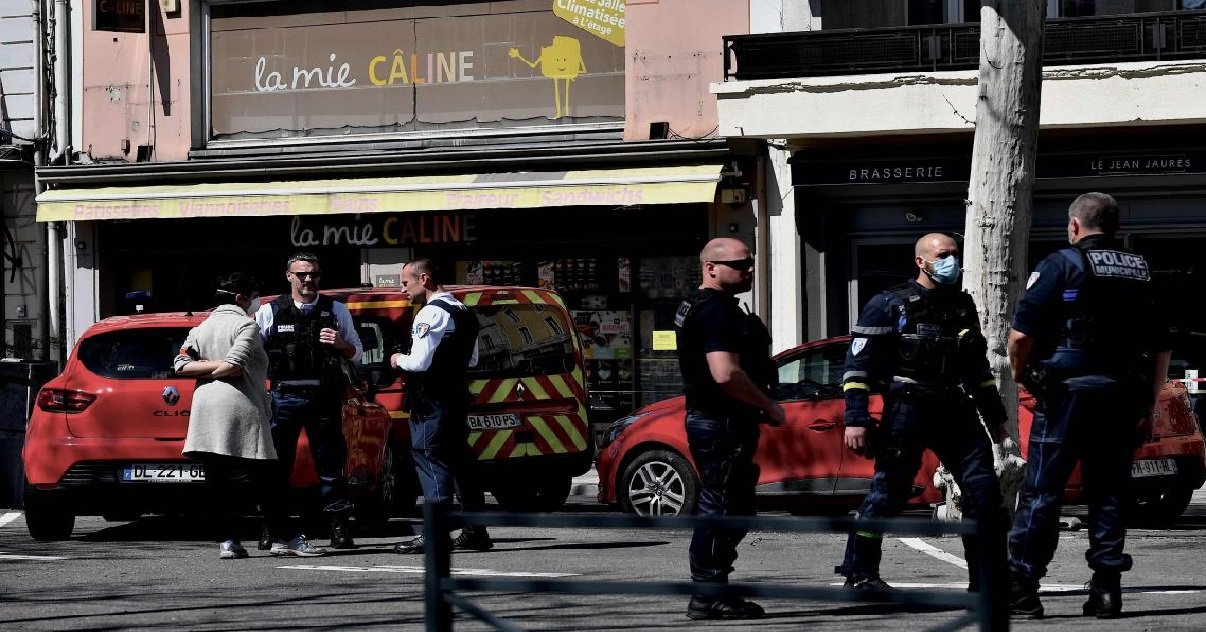 attaque.jpg?resize=1200,630 - Drame: un homme a perpétré une attaque au couteau dans la Drôme