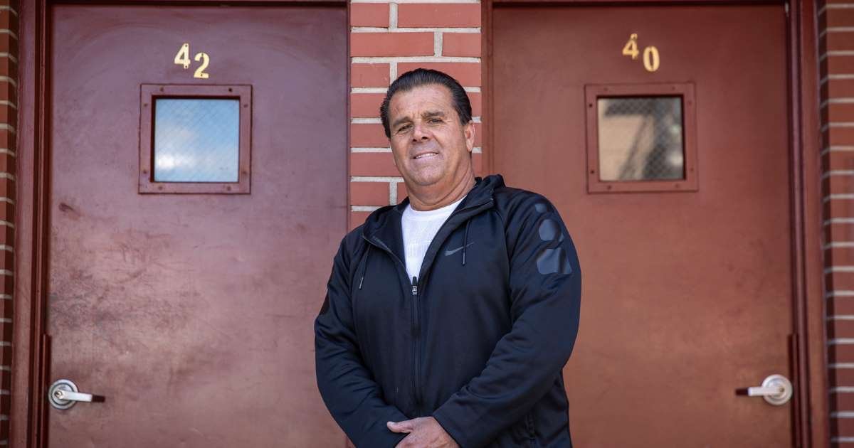 ec8db8eb84ac 1.jpg?resize=1200,630 - Landlord Goes No-Rent For A Month: Mario Salerno is Our Neighborhood Hero