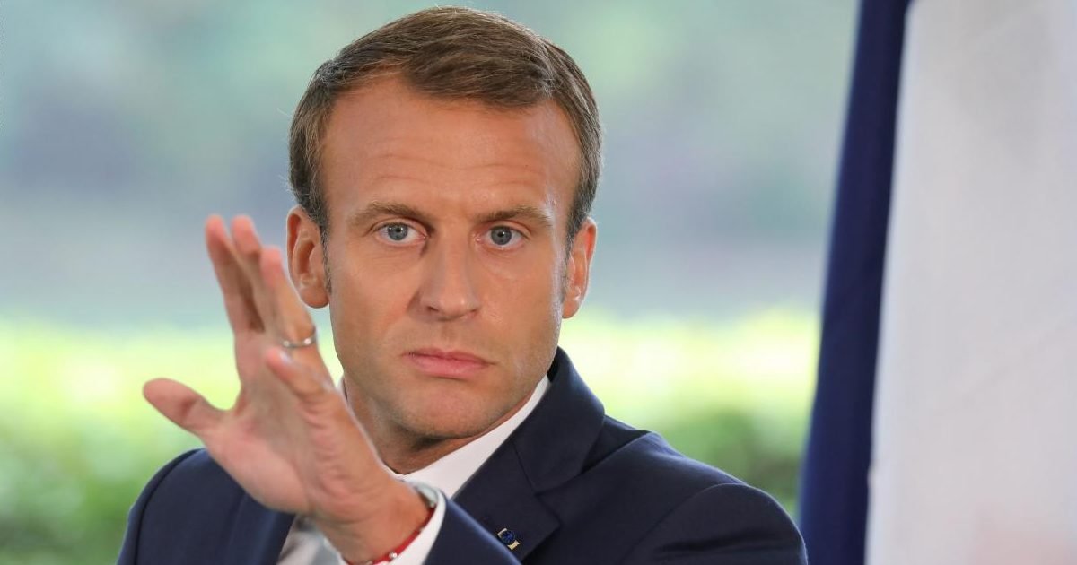 emmanuel macron e1587026775289.jpg?resize=1200,630 - Coronavirus: Macron explique sa décision de maintenir le premier tour des municipales