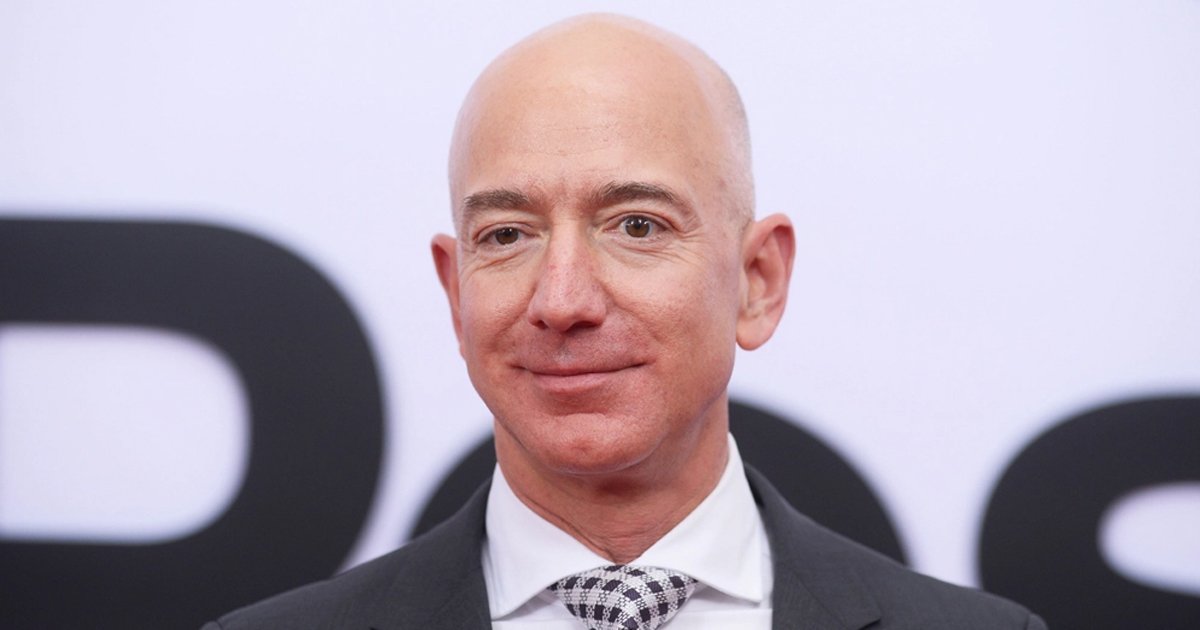 fsss.jpg?resize=412,232 - Jeff Bezos's Personal Wealth Increased By $6.4 Billion While Shares Of Amazon Hits $1.1 Trillion