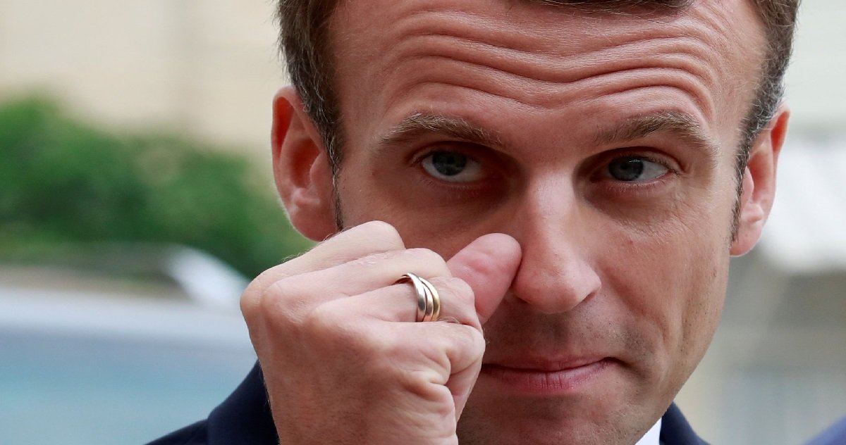 macron.jpg?resize=1200,630 - D'après Jean-Luc Mélenchon, Emmanuel Macron est "épuisé" et "au bout de sa vie"