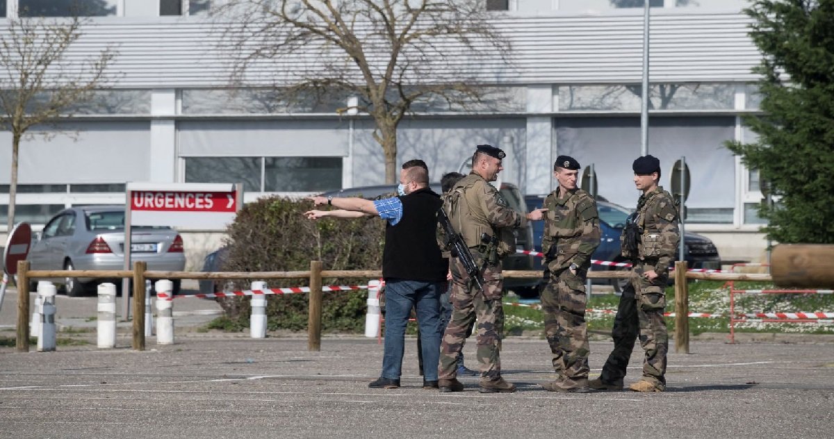 militaires.jpg?resize=412,275 - Marseille: des militaires viennent en renfort dans les hôpitaux