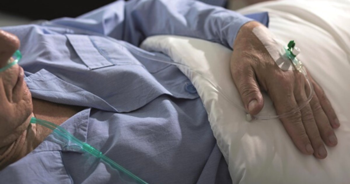 patient4.png?resize=412,275 - Coronavirus Patient In His 60s Spent Final Hours Crying For His Loved Ones Before Passing Away In Hospital Bed