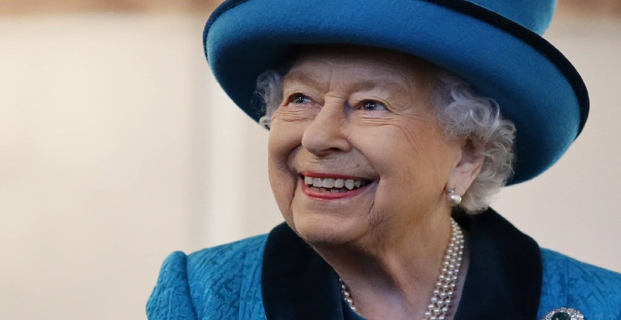 Confinee Le 21 Avril Elizabeth Ii La Reine D Angleterre Fetera Son Anniversaire Vonjour