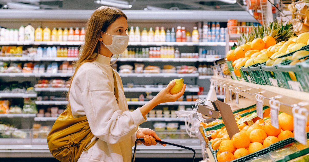shopping.png?resize=412,232 - Mayor Explained Why Men Should Do Grocery Shopping Amid Coronavirus Pandemic