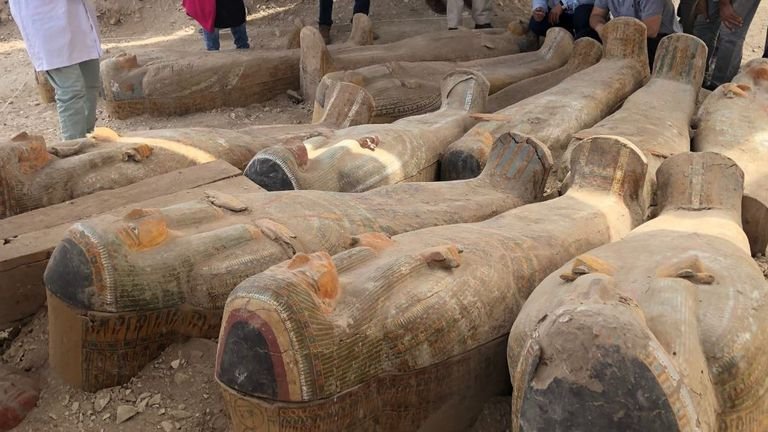 Egypt archaeologists find 20 ancient coffins near Luxor | World ...