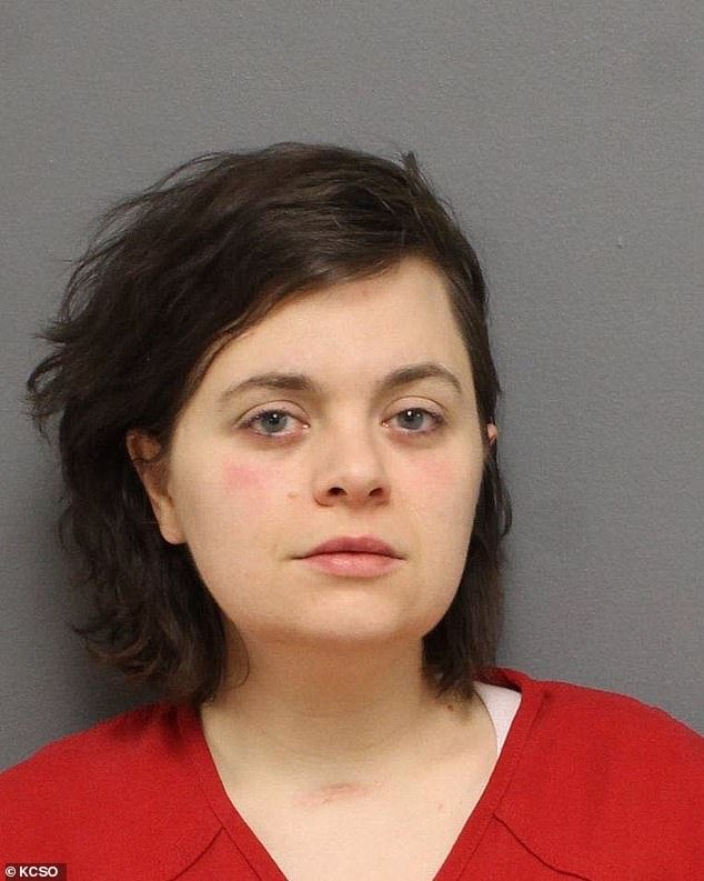 A mug shot of Lindsee Louise Leonardo, 32,