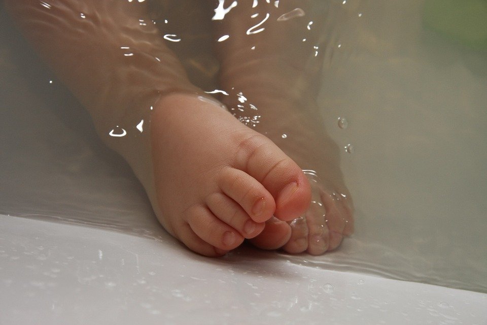 Fallece una niña de 3 años como consecuencia de un baño muy caliente