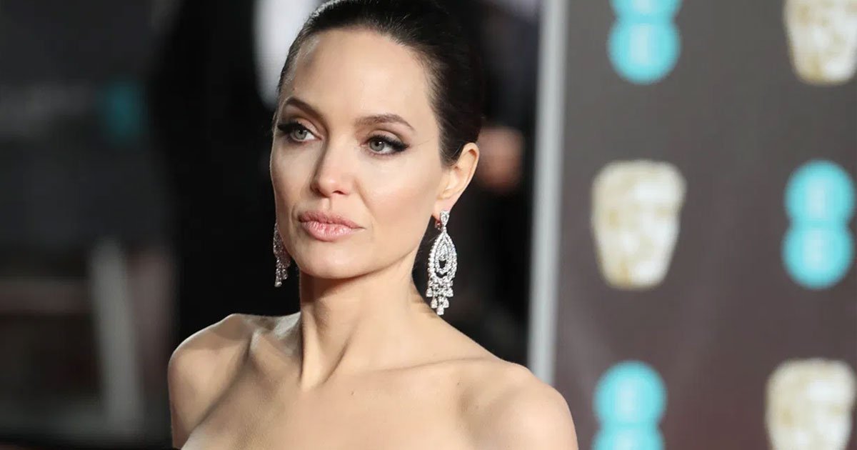 Angelina Jolie Is 'Disgusted' To See Children Going Hungry And The ...