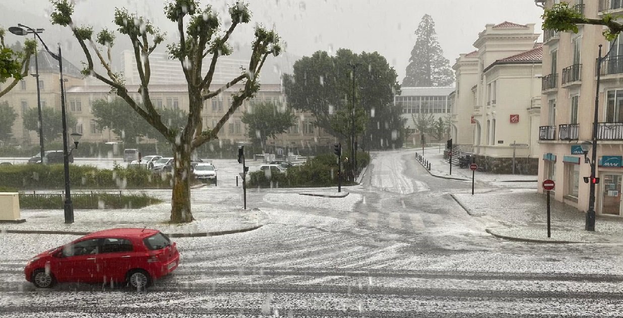 grele.jpg?resize=412,275 - Tempête: de violents orages de grêle ont frappé le Sud-est du pays