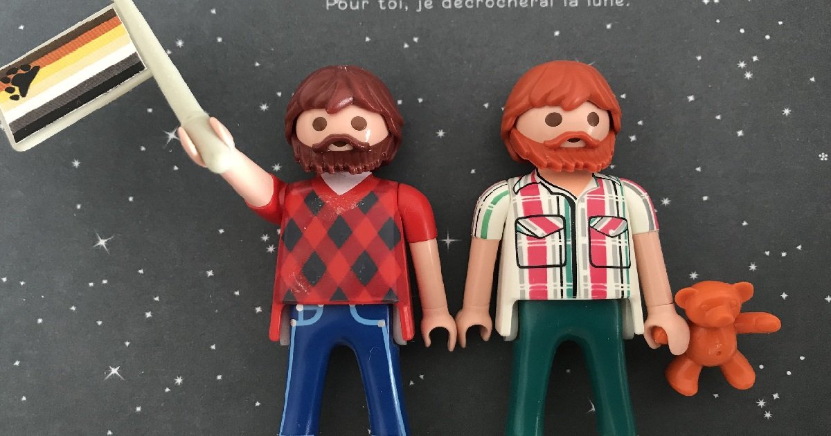 play.jpg?resize=412,275 - Playmobil sortira sa première boite avec un couple homosexuel en septembre !