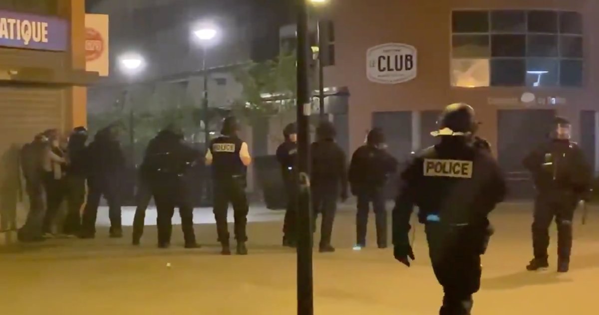 police.png?resize=1200,630 - Argenteuil: suite à la mort de Sabri, 18 ans, des échauffourées ont éclaté dans le quartier du Val-d'Argent Nord