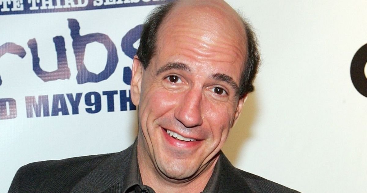 untitled design 3.jpg?resize=1200,630 - Scrubs And Cougar Town Star Sam Lloyd Died At The Age Of 56