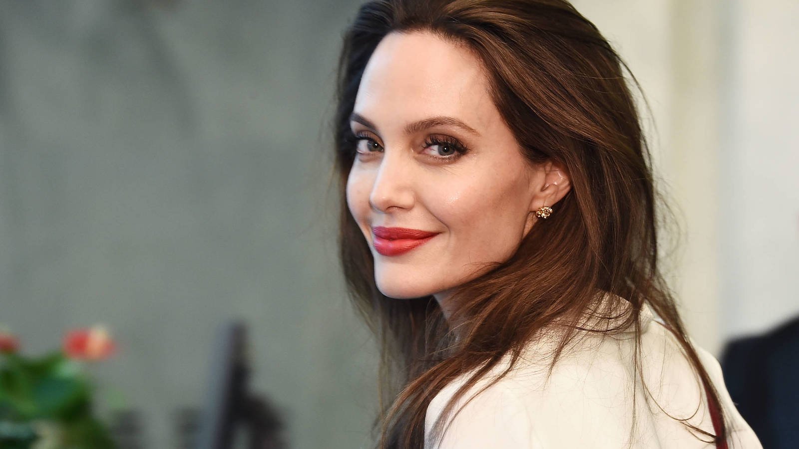Celebramos el 45 cumpleaños de Angelina Jolie repasando sus ...