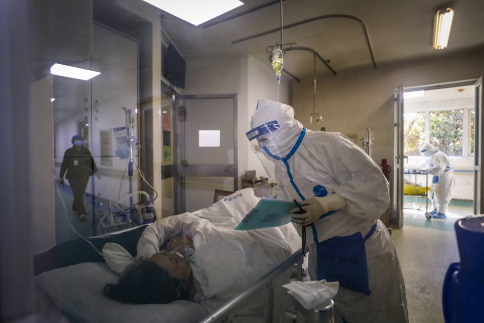 El coronavirus de Wuhan | Muere el director de un hospital de la ...