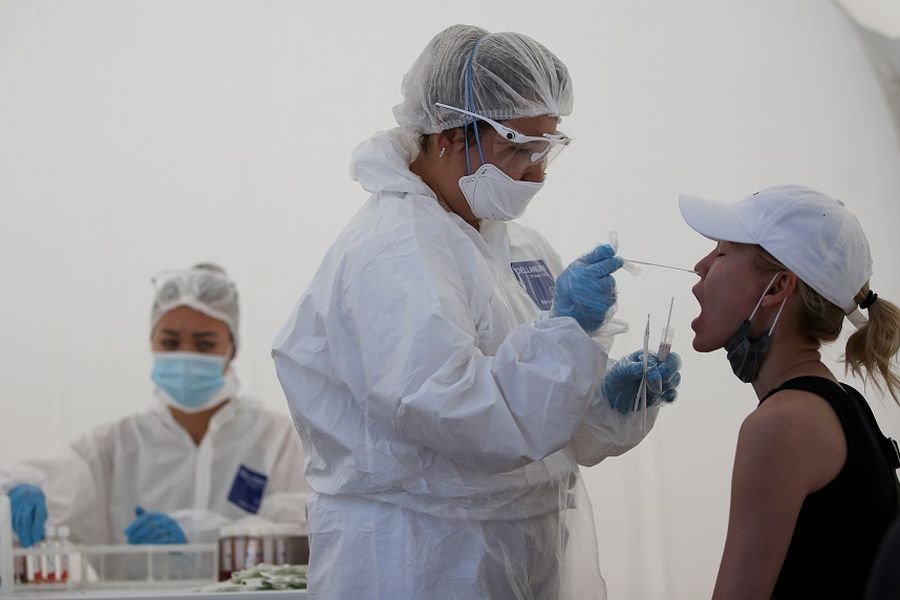 Pandemia de coronavirus “sigue acelerándose en el mundo”, según la ...