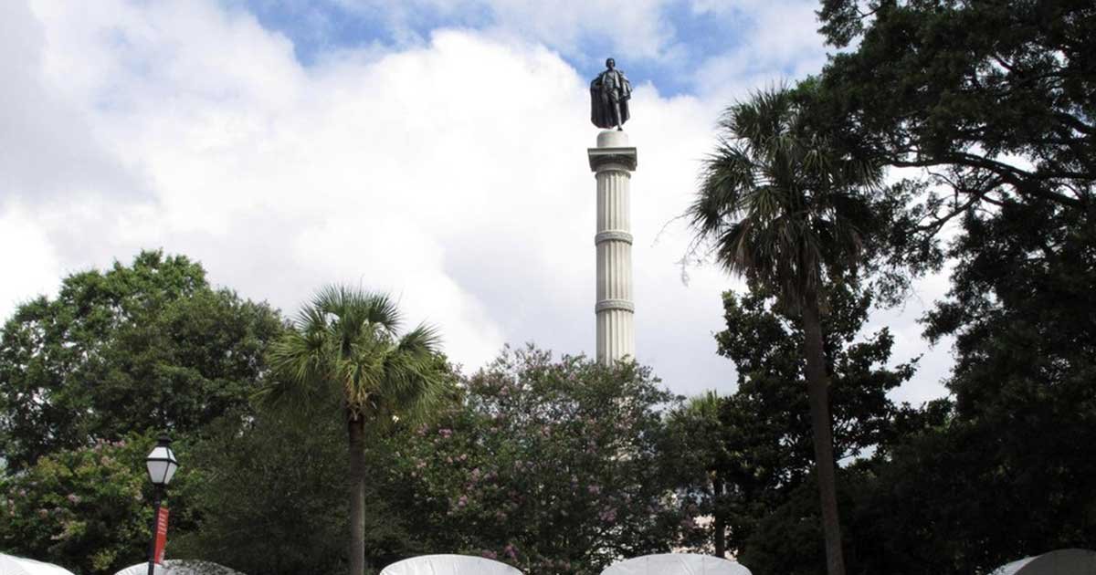 ap1 1.jpg?resize=1200,630 - Charleston Officials To Remove Slavery Defender Statue