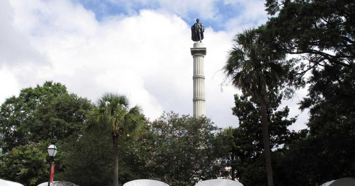 ap1 1.jpg?resize=412,275 - Charleston Officials To Remove Slavery Defender Statue