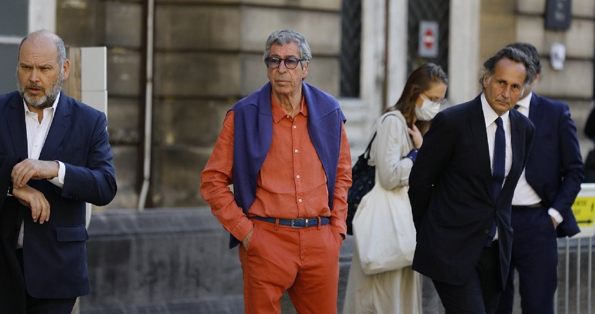 balkany.jpg?resize=412,275 - Polémique: la photo d'Isabelle et Patrick Balkany posés en terrasse à Levallois irrite les internautes