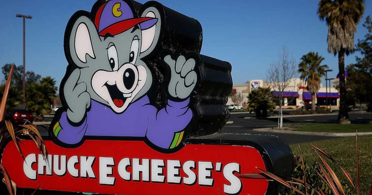 getty 18.jpg?resize=412,275 - Chuck E. Cheese Parent Company Files For Bankruptcy