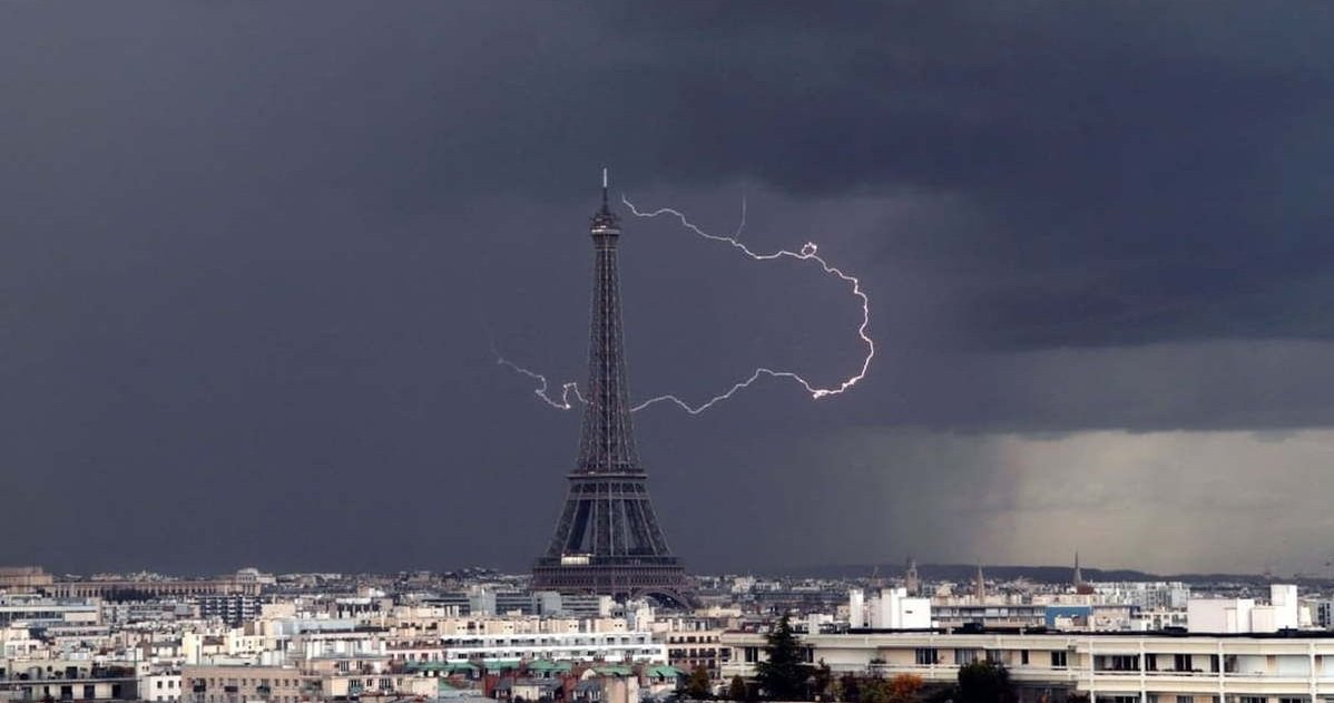 Intemperies Hier Soir Un Violent Orage De Grele A Frappe L Ile De France Vonjour