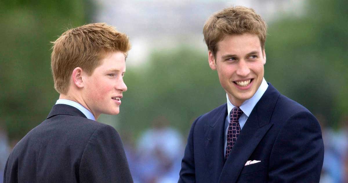 williamharryhold.jpg?resize=412,275 - Prince William and Prince Harry's Story To Be Explored In New Book “Battle of Brothers”