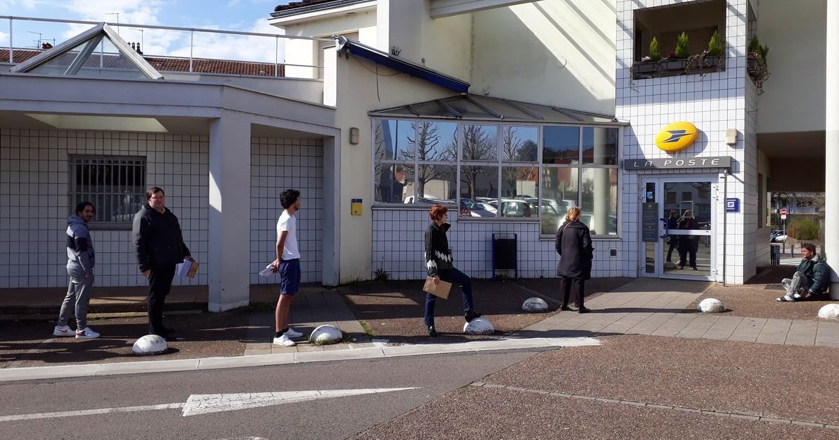 agression La Poste port du masque