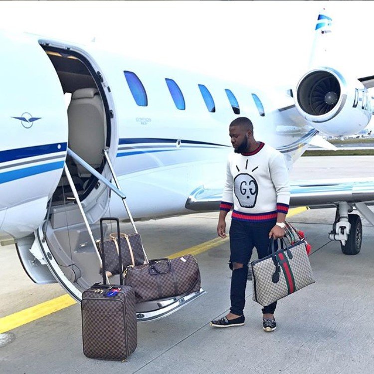 Alleged Cyber-Godfather Hushpuppi Arrives in US