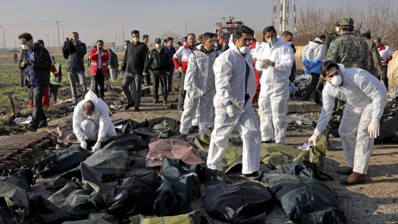 Mueren los 176 ocupantes del avión ucraniano caído en Irán - El ...