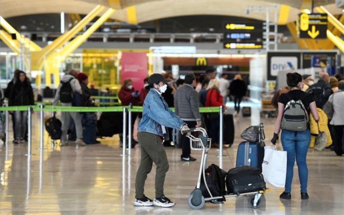 Uruguay suspende los vuelos desde Europa y los EEUU por el COVID-19