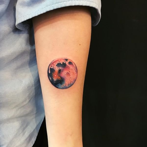 Moon Tattoos With Meaning - Crescent Moon Tattoo