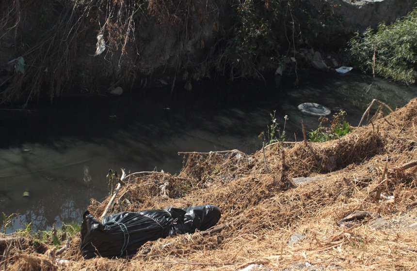 muerto en bolsa negra