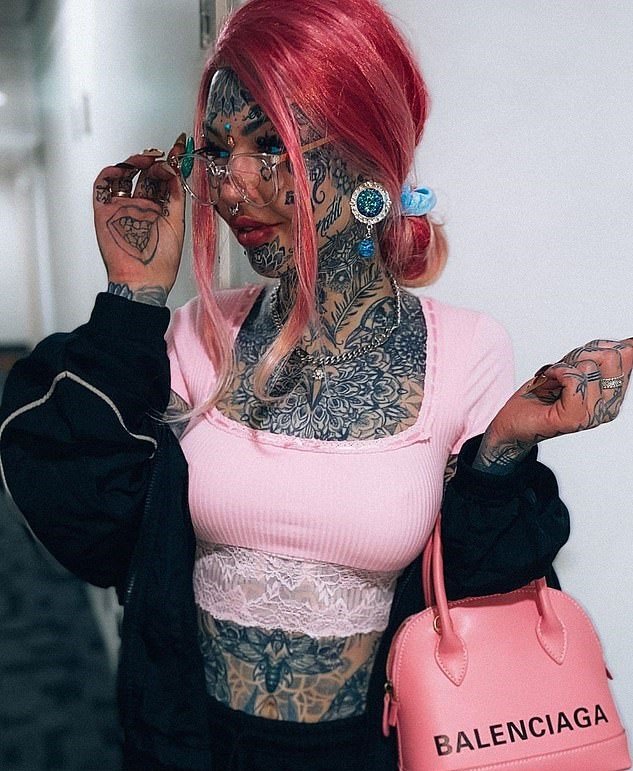 Woman Who Spent 120k On Body Modifications Shares Latest Addition To Her Appearance Small Joys 