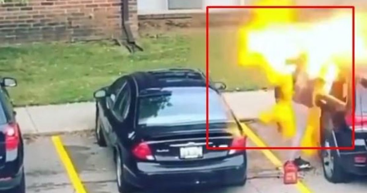 diseno sin titulo 72.jpg?resize=412,275 - Mujer Le Incendió El Carro De Su Novio Por Venganza Y Terminó Estallándole En La Cara (VIDEO)