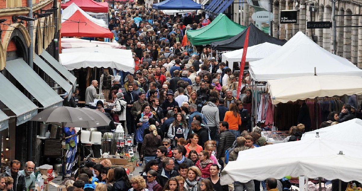 lille.jpg?resize=1200,630 - Coronavirus: la traditionnelle Braderie de Lille est officiellement annulée