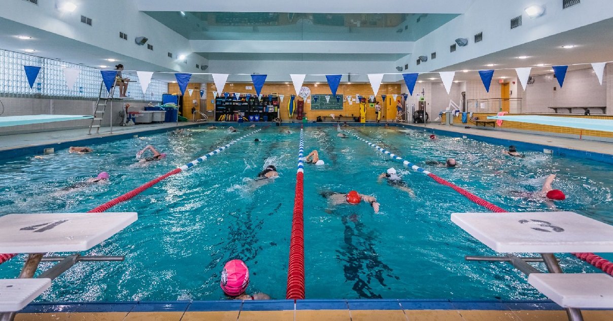 piscine.jpg?resize=412,275 - Bretagne: une piscine publique était polluée... à l'acide sulfurique