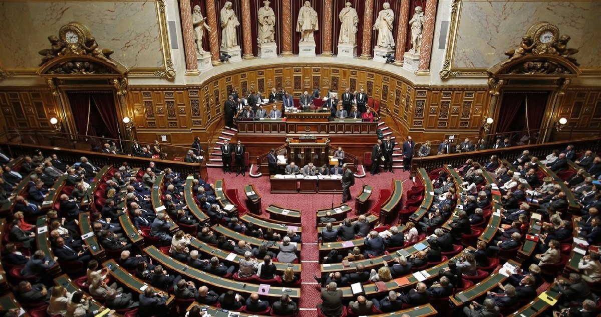 senat.jpg?resize=412,275 - D'après un rapport du sénat, l'islam radical serait plus en plus présente dans les institutions françaises