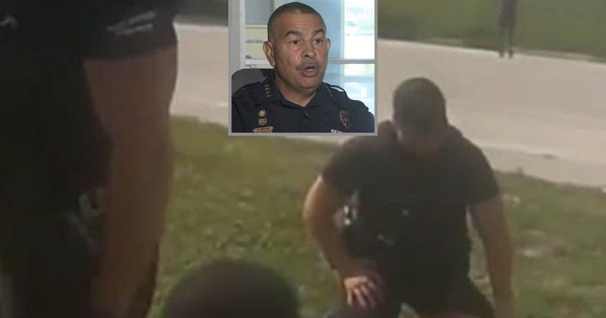 untitled design 2 7.jpg?resize=1200,630 - Police Officer Seen Kneeling On Suspect's Neck In Bodycam Footage