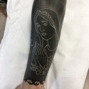 tatouage encre blanche