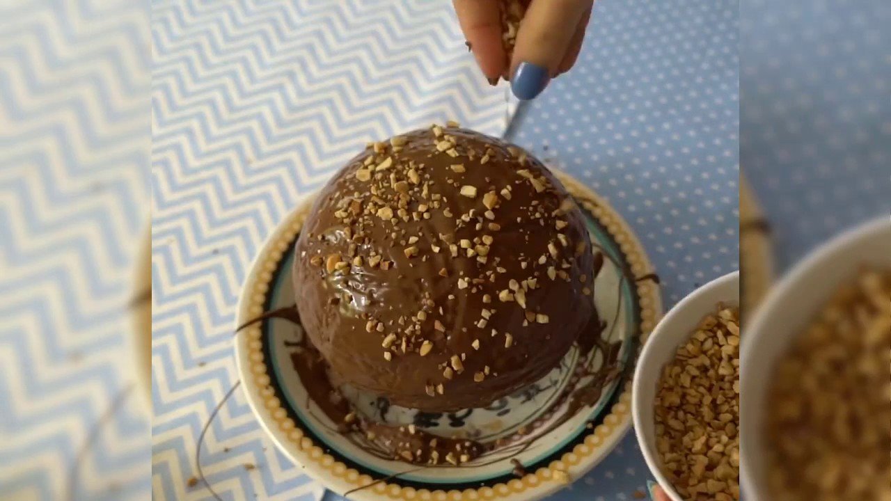 giant ferrero rocher