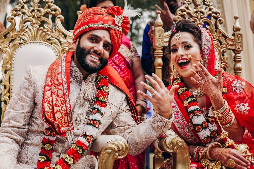 Ya puedes pagar por ser invitado a una boda en India - Travel + ...